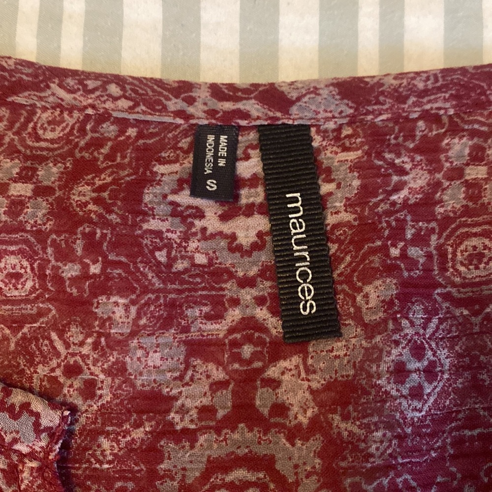Lot of Maurice’s tops - Picture 8 of 16